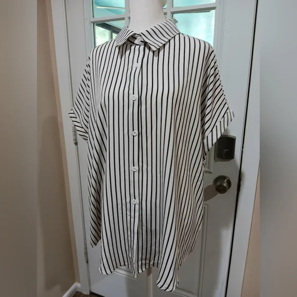 Shein striped button down - Picture 5 of 10
